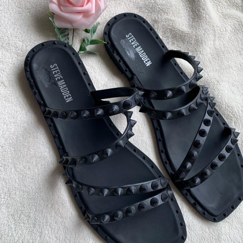 Steve Madden Selina Black Studded Sandals